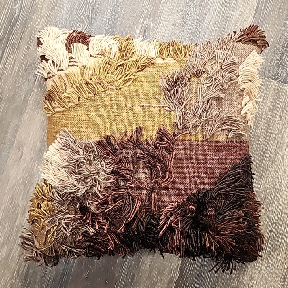Set of 2 Loloi Justina Blakeney walnut shag pillow covers